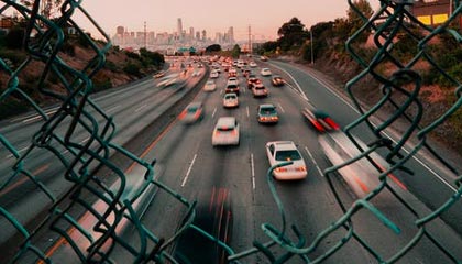 fb体育官网首页-融合“足球+科技+文化”多元产业链在行业中不断深化，体教融合足球