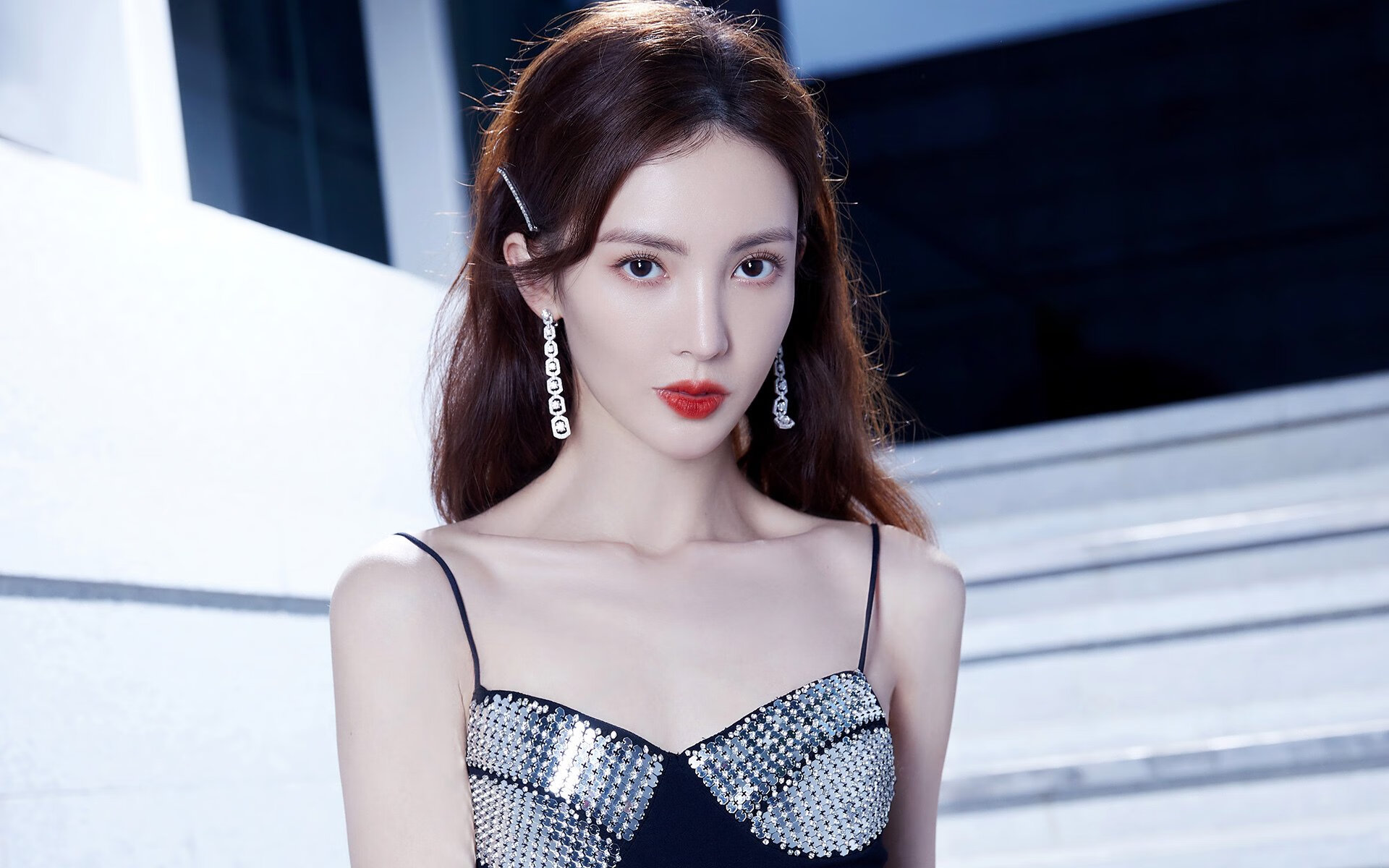 fb体育官网电脑版-拉恩：凭借超强的爆发力，他能在几秒钟内打破对方防线，拉恩拉恩是什么歌